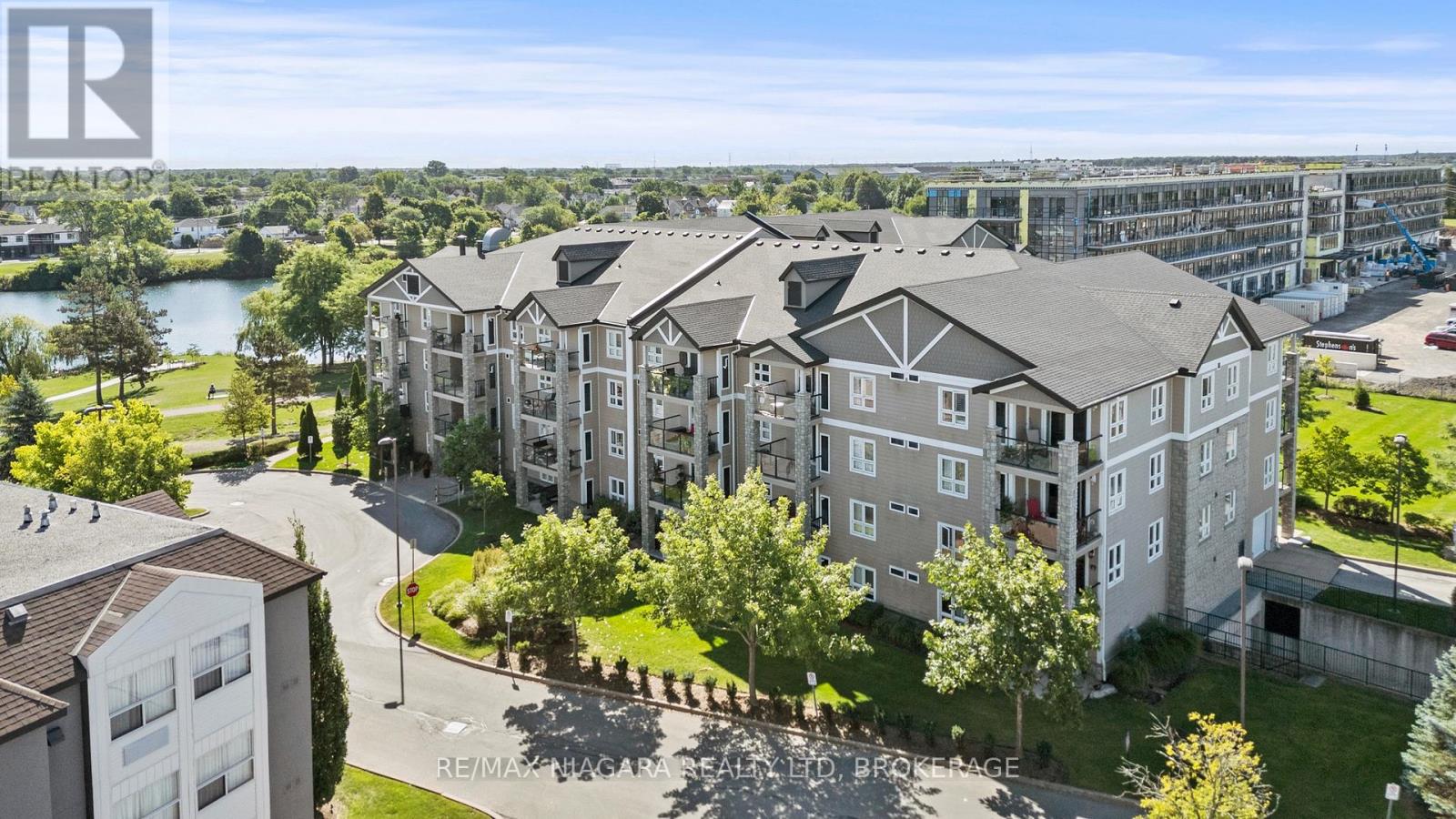 1304 - 330 Prince Charles Drive, Welland, Ontario  L3C 7B3 - Photo 33 - X12494066