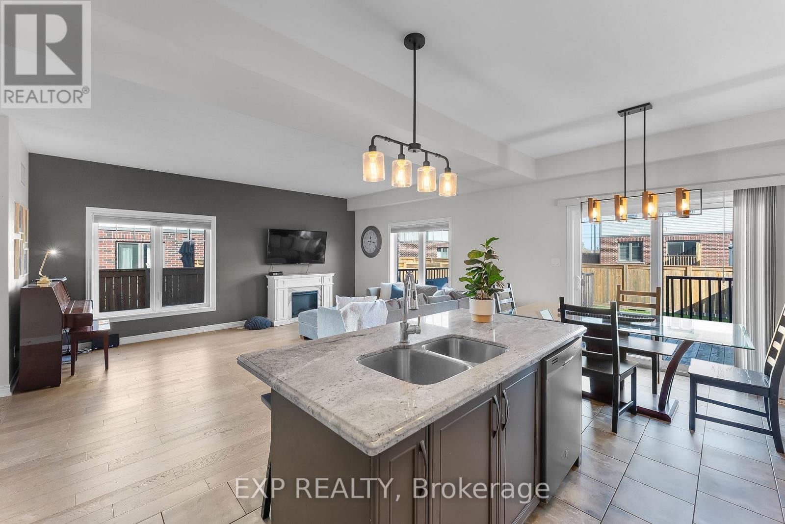 79 Severino Circle, West Lincoln, Ontario  L0R 2A0 - Photo 13 - X12494102