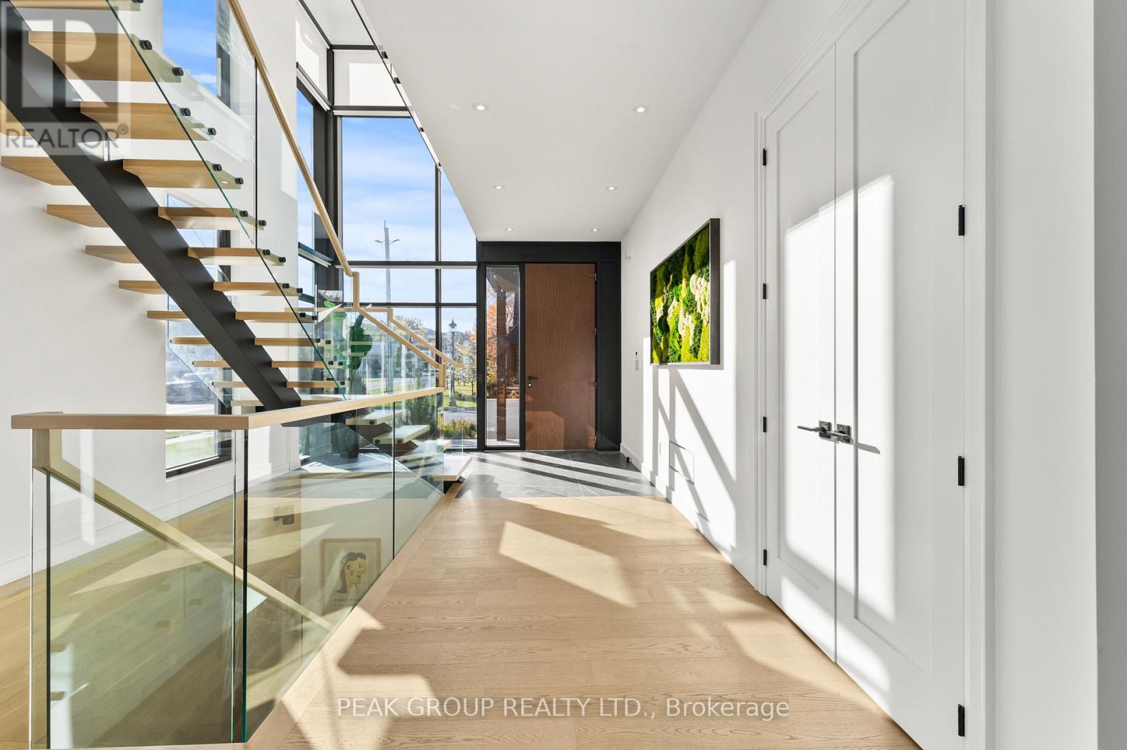 111 Millpond Road, Niagara-On-The-Lake, Ontario  L0S 1J1 - Photo 6 - X12496314