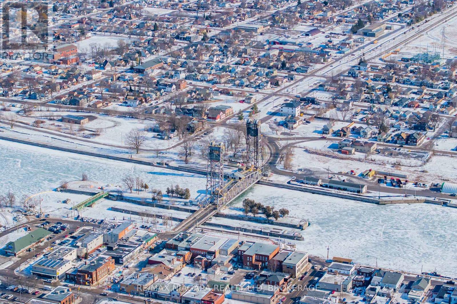 Main Level - 144 Elm Street, Port Colborne, Ontario  L3K 4N4 - Photo 24 - X12496318