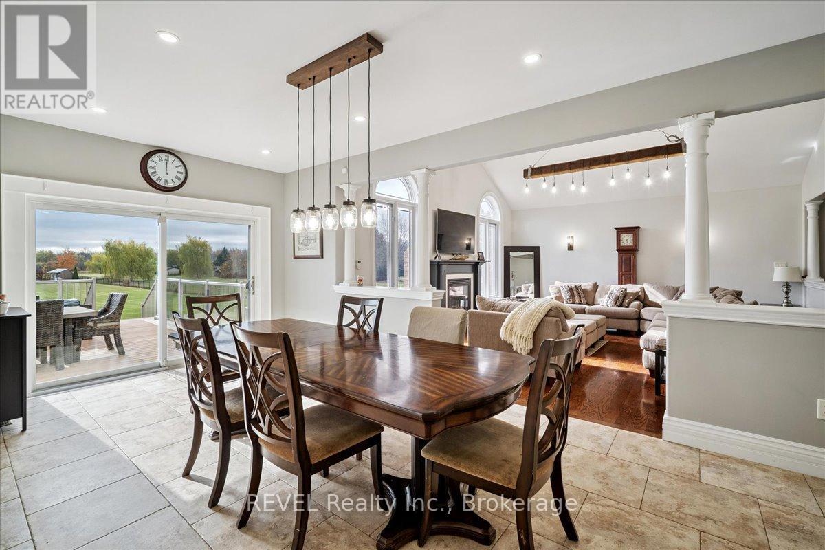 1330 Concession 6 Road W, Hamilton, Ontario  L8B 1N1 - Photo 10 - X12497382