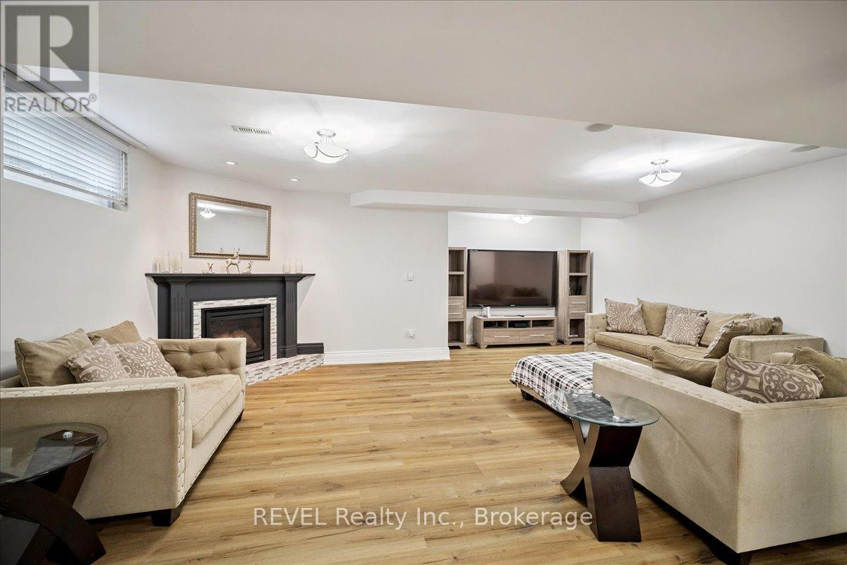1330 Concession 6 Road W, Hamilton, Ontario  L8B 1N1 - Photo 19 - X12497382