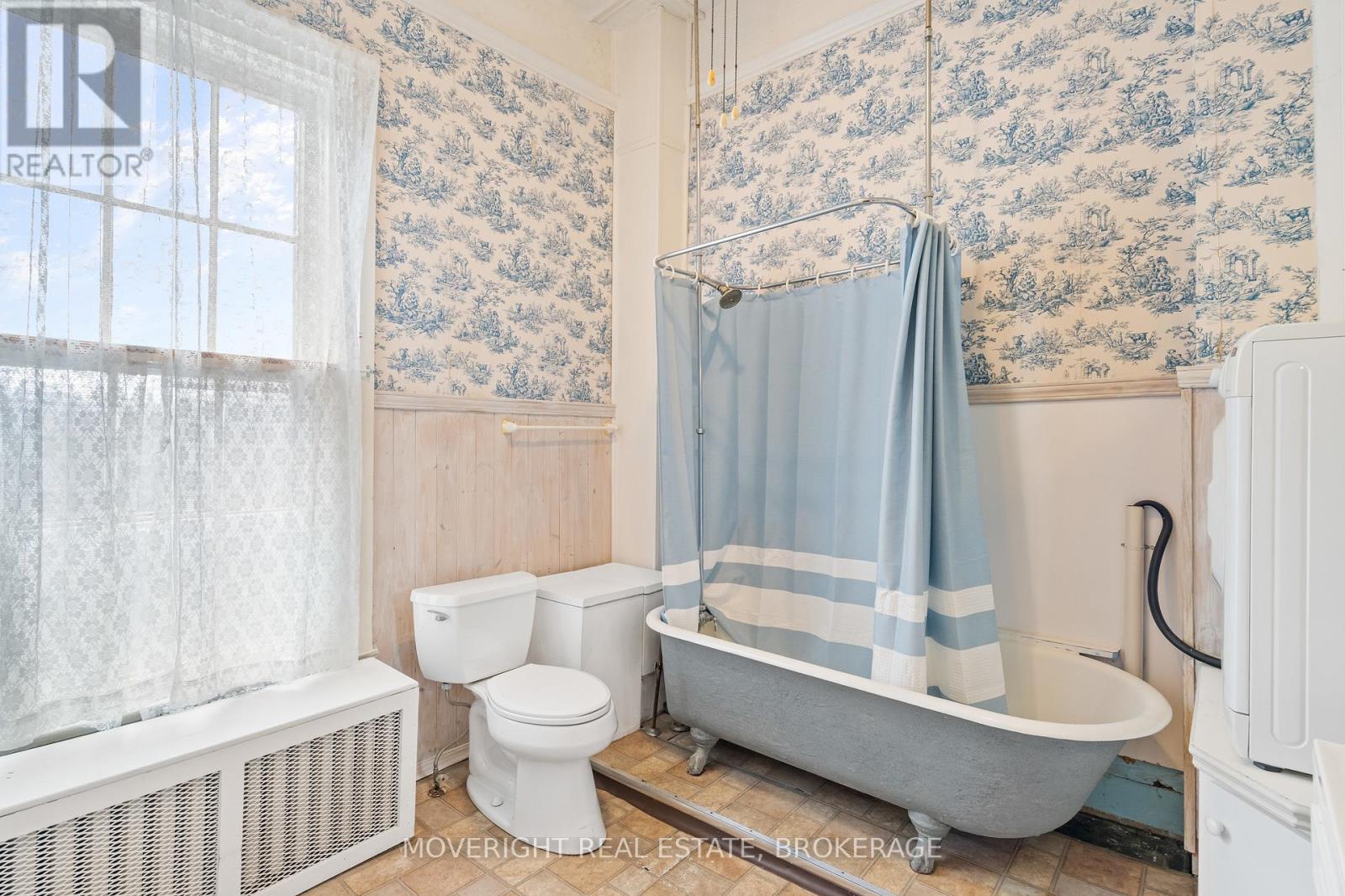 31 Yates Street, St. Catharines, Ontario  L2R 5R3 - Photo 27 - X12497512