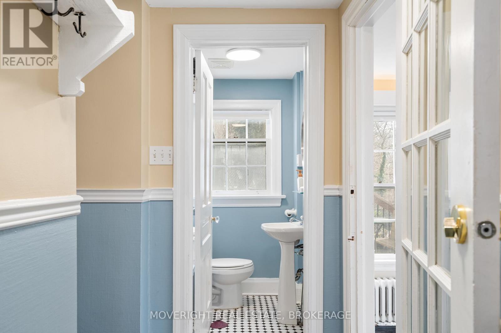 31 Yates Street, St. Catharines, Ontario  L2R 5R3 - Photo 39 - X12497512