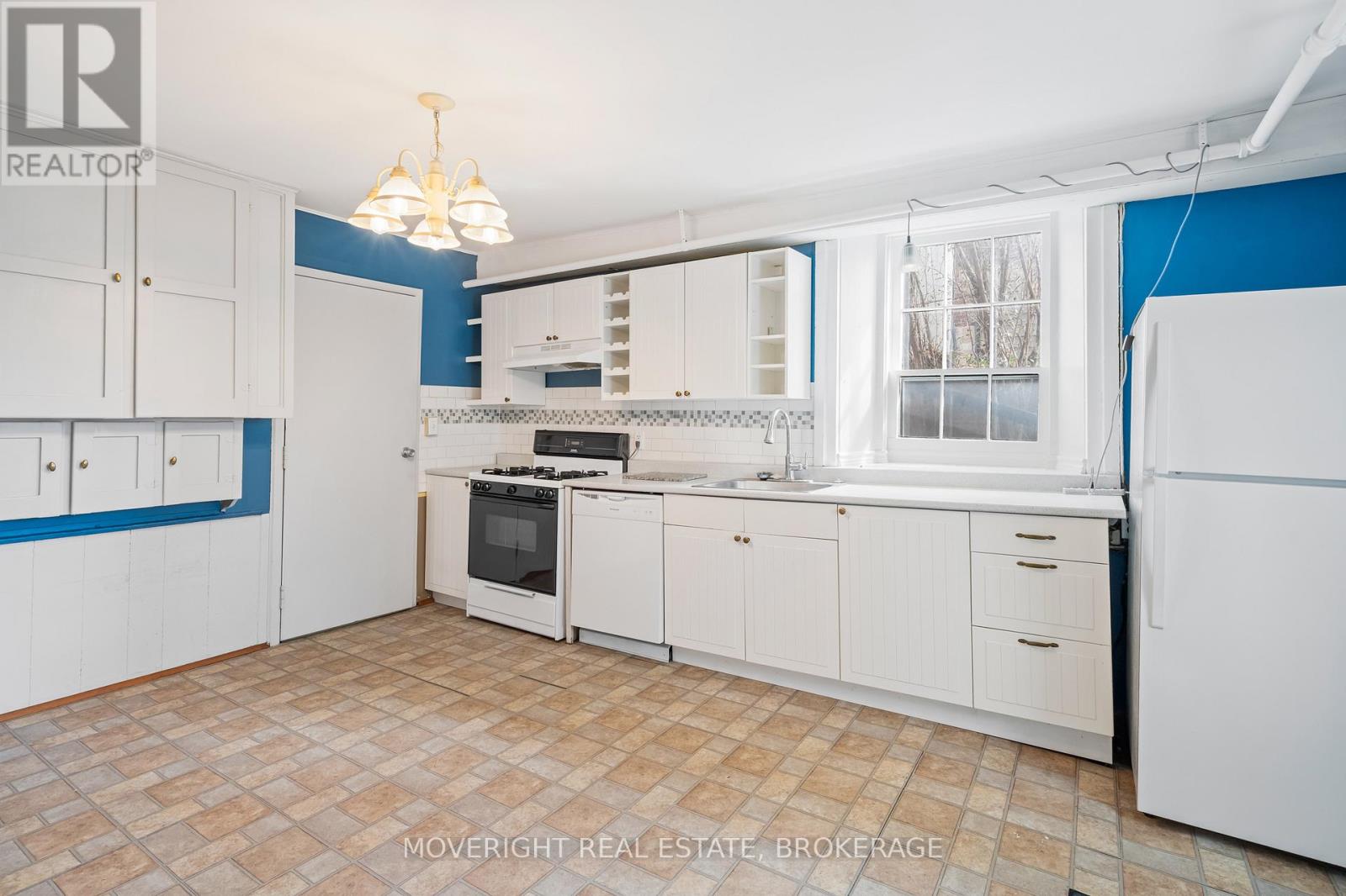 31 Yates Street, St. Catharines, Ontario  L2R 5R3 - Photo 33 - X12497640