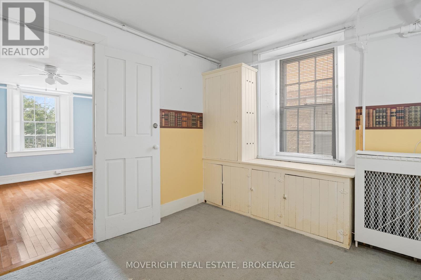 31 Yates Street, St. Catharines, Ontario  L2R 5R3 - Photo 36 - X12497640