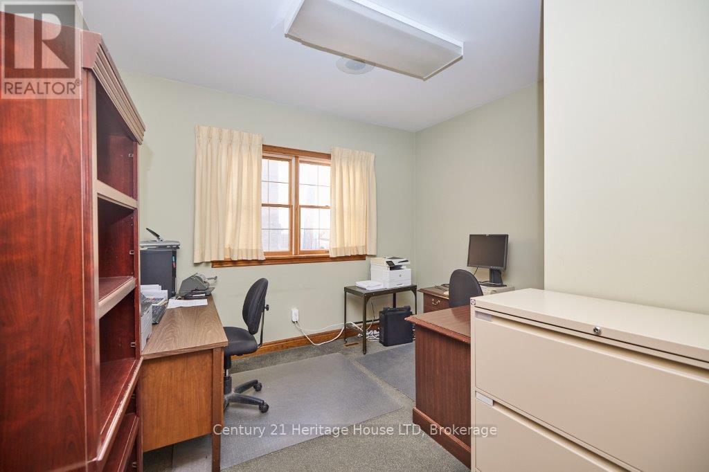 288 Ridge Road N, Fort Erie, Ontario  L0S 1N0 - Photo 11 - X12499364