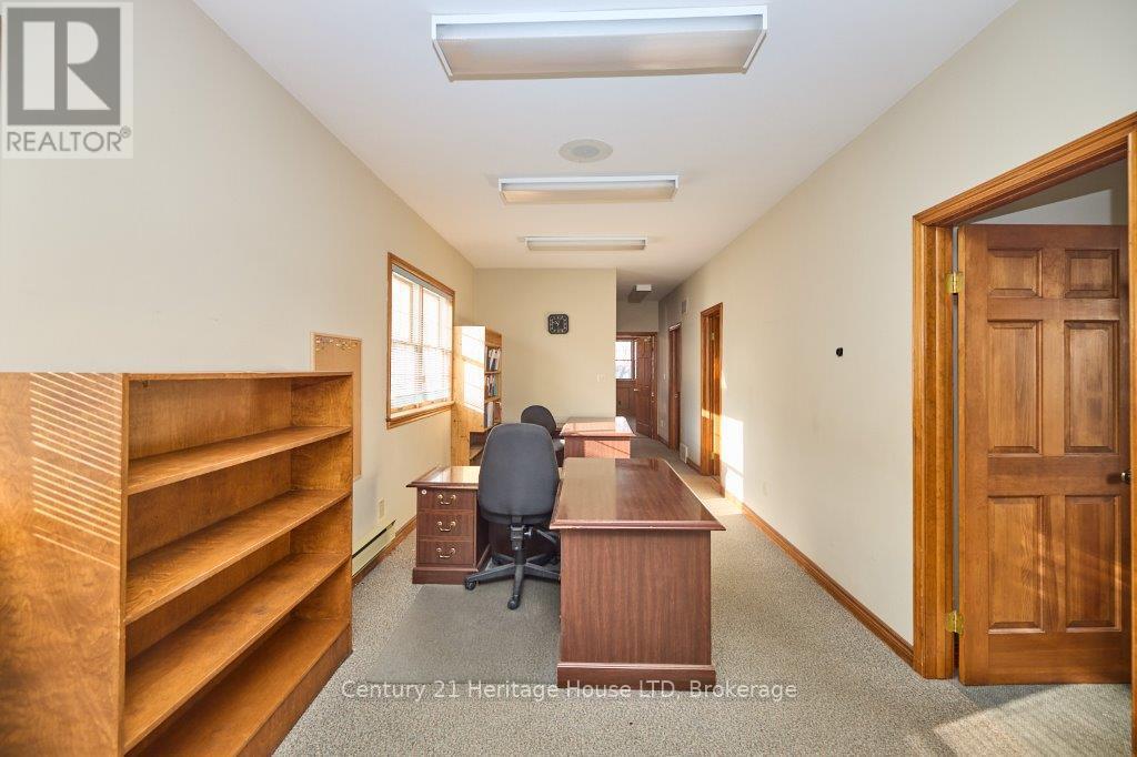 288 Ridge Road N, Fort Erie, Ontario  L0S 1N0 - Photo 12 - X12499364