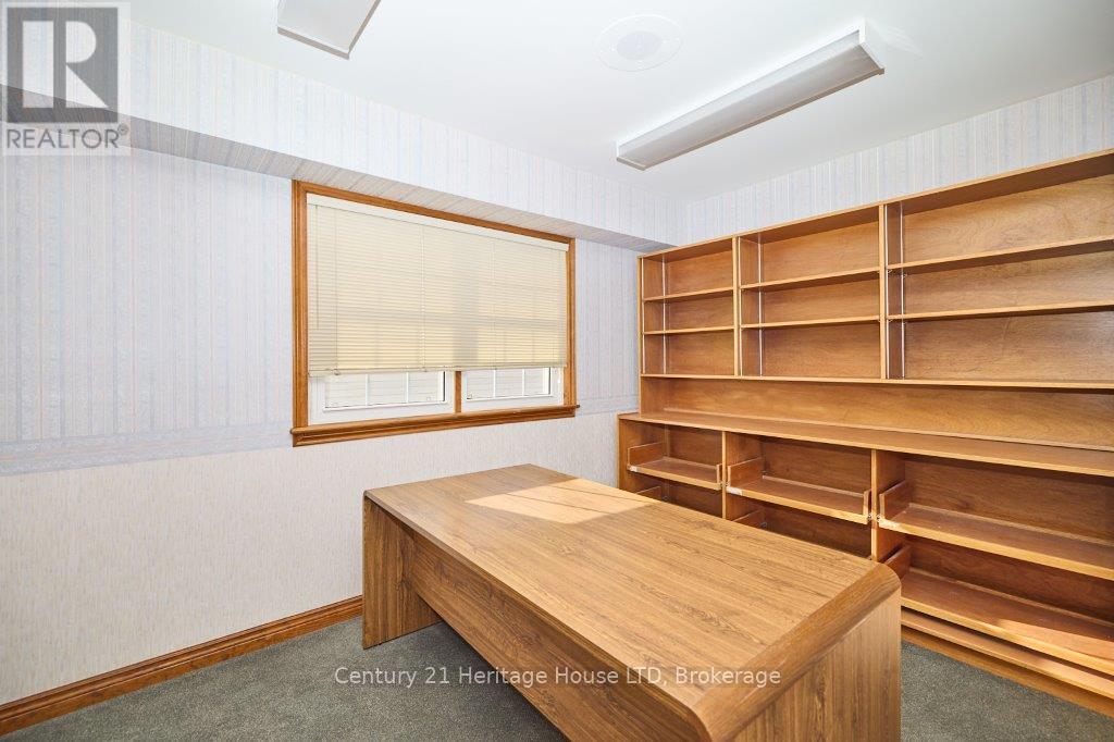 288 Ridge Road N, Fort Erie, Ontario  L0S 1N0 - Photo 14 - X12499364