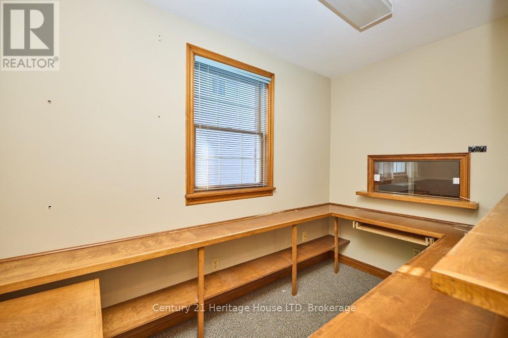 288 Ridge Road N, Fort Erie, Ontario  L0S 1N0 - Photo 7 - X12499364