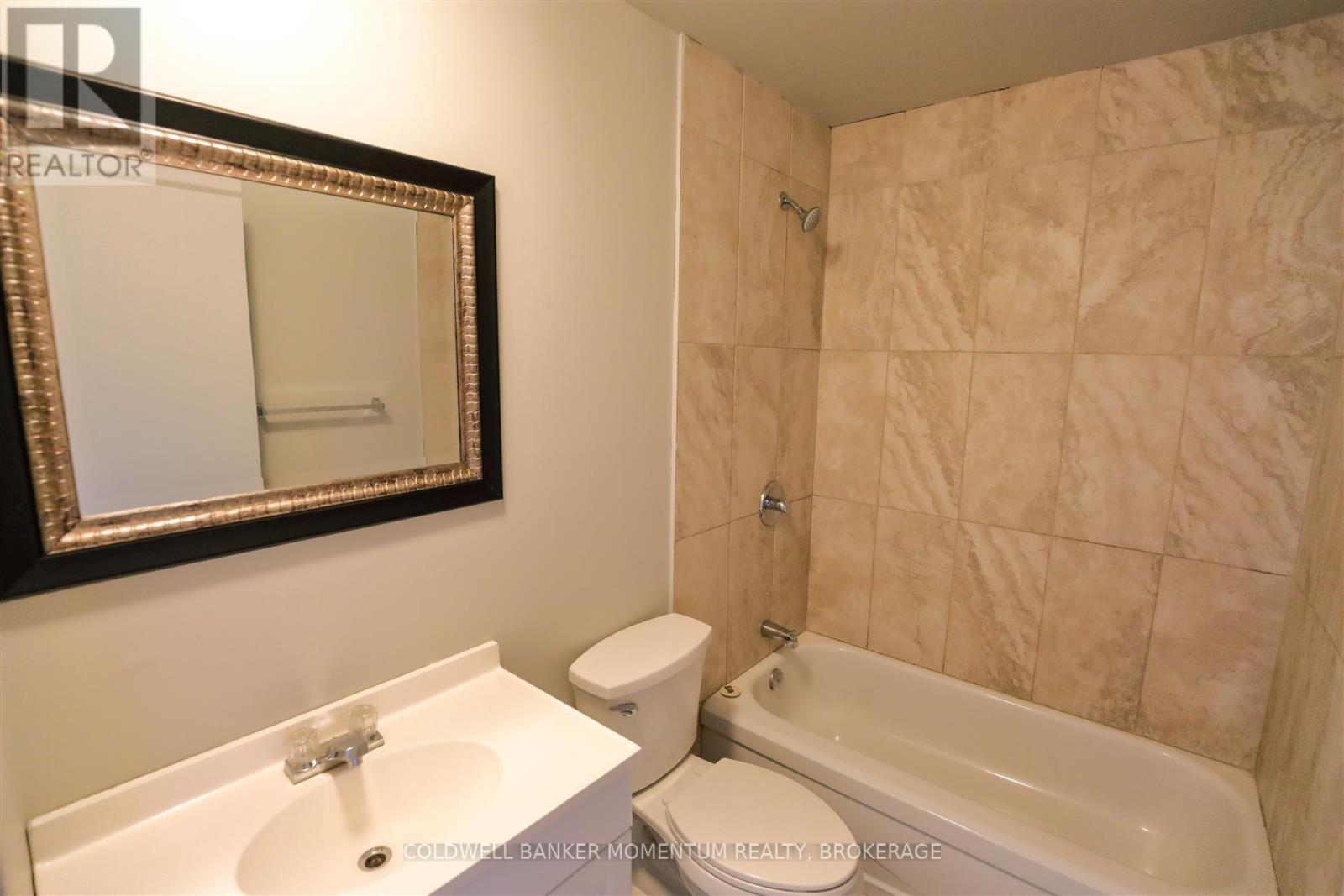 3352 Lake Shore Boulevard W, Toronto, Ontario  M8W 1M9 - Photo 17 - W12500456