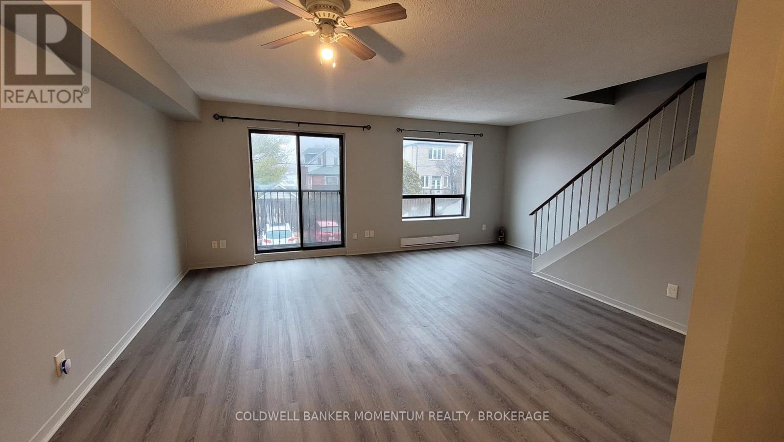 3352 Lake Shore Boulevard W, Toronto, Ontario  M8W 1M9 - Photo 21 - W12500456