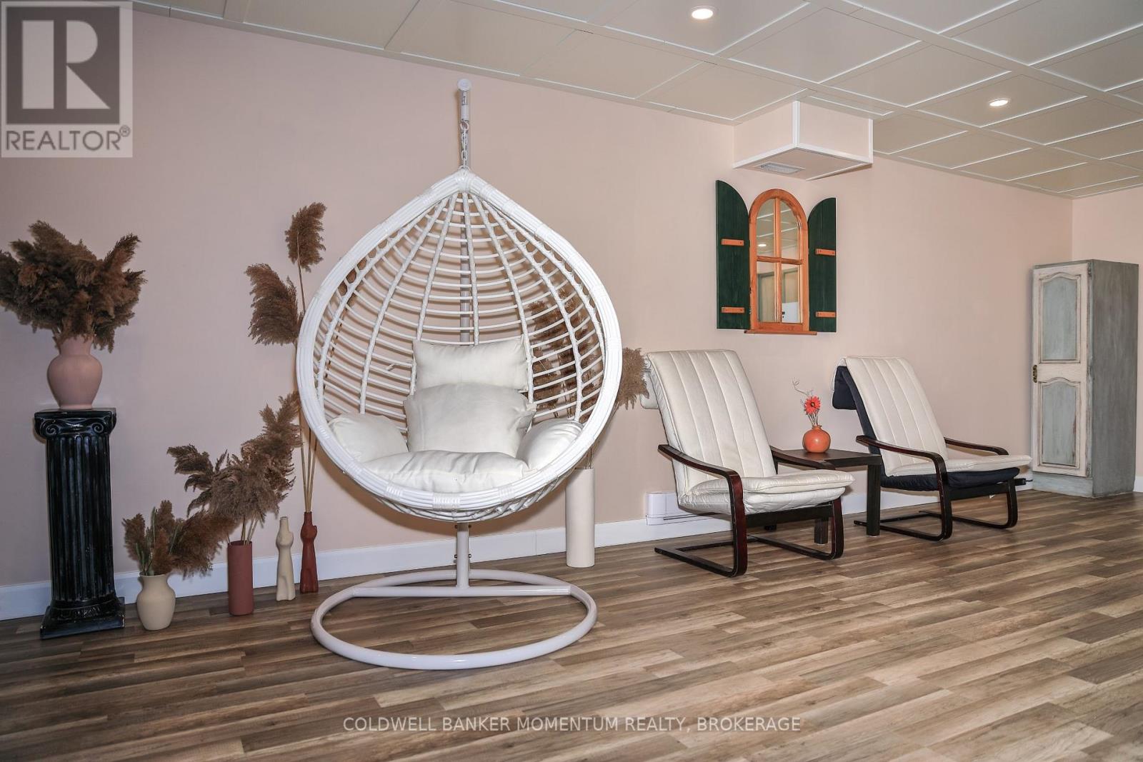 3352 Lake Shore Boulevard W, Toronto, Ontario  M8W 1M9 - Photo 6 - W12500456