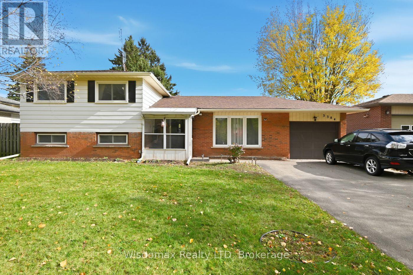 3384 BAKER CRESCENT, Niagara Falls, Ontario