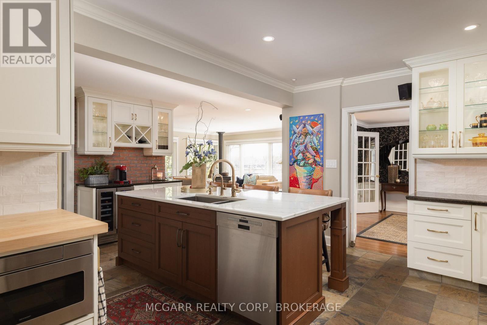 62 Hillcrest Avenue, St. Catharines, Ontario  L2R 4Y1 - Photo 14 - X12501684