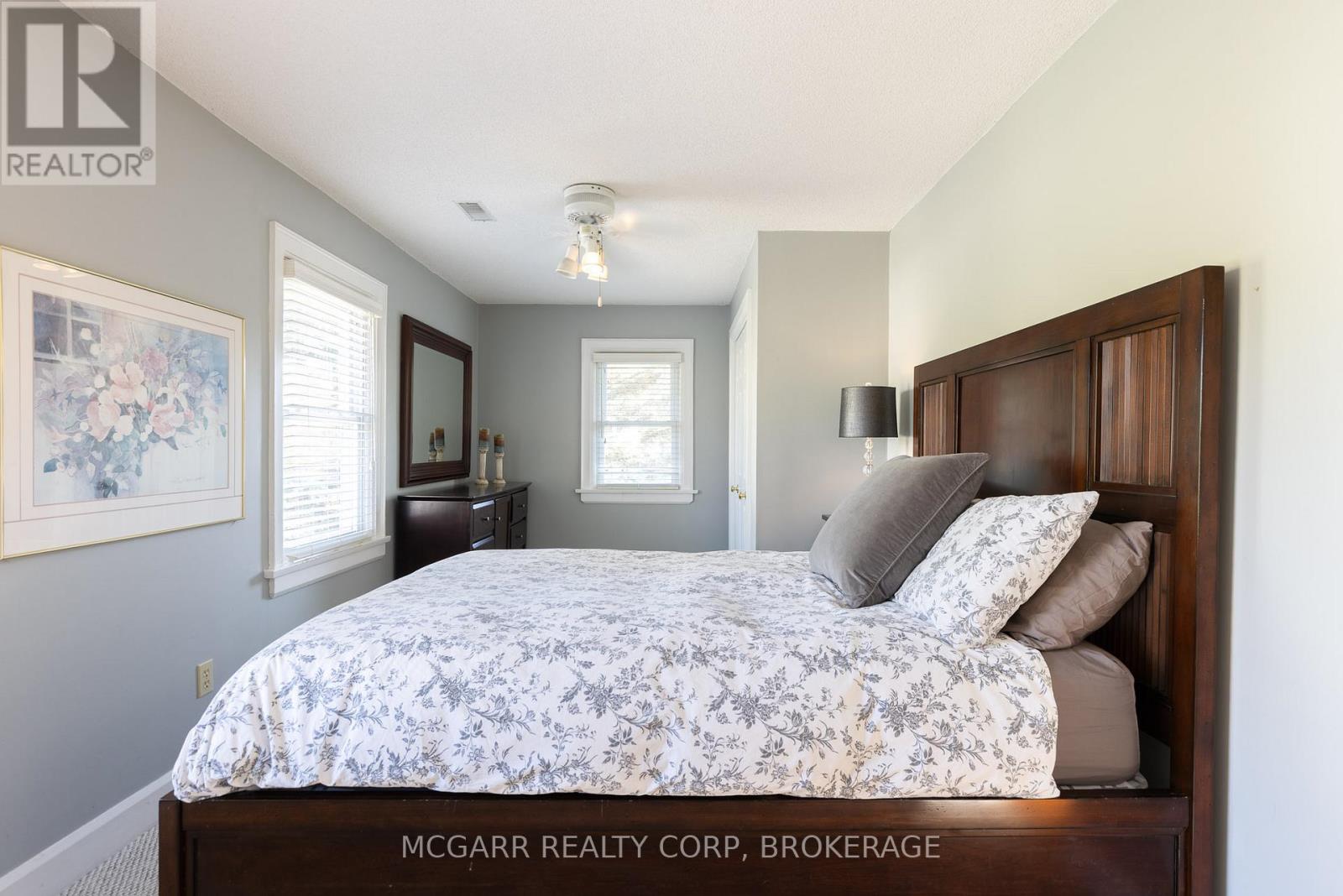 62 Hillcrest Avenue, St. Catharines, Ontario  L2R 4Y1 - Photo 26 - X12501684