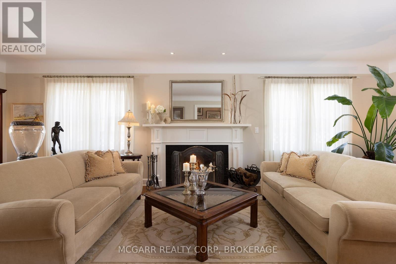 62 Hillcrest Avenue, St. Catharines, Ontario  L2R 4Y1 - Photo 5 - X12501684