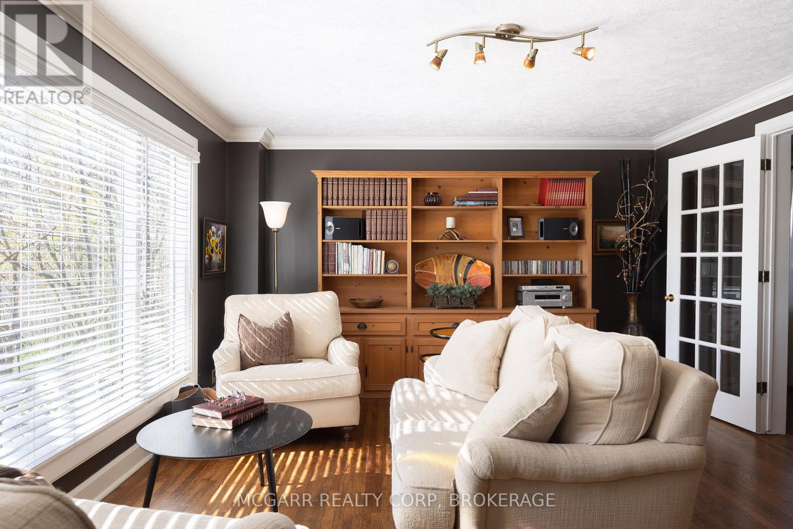 62 Hillcrest Avenue, St. Catharines, Ontario  L2R 4Y1 - Photo 7 - X12501684