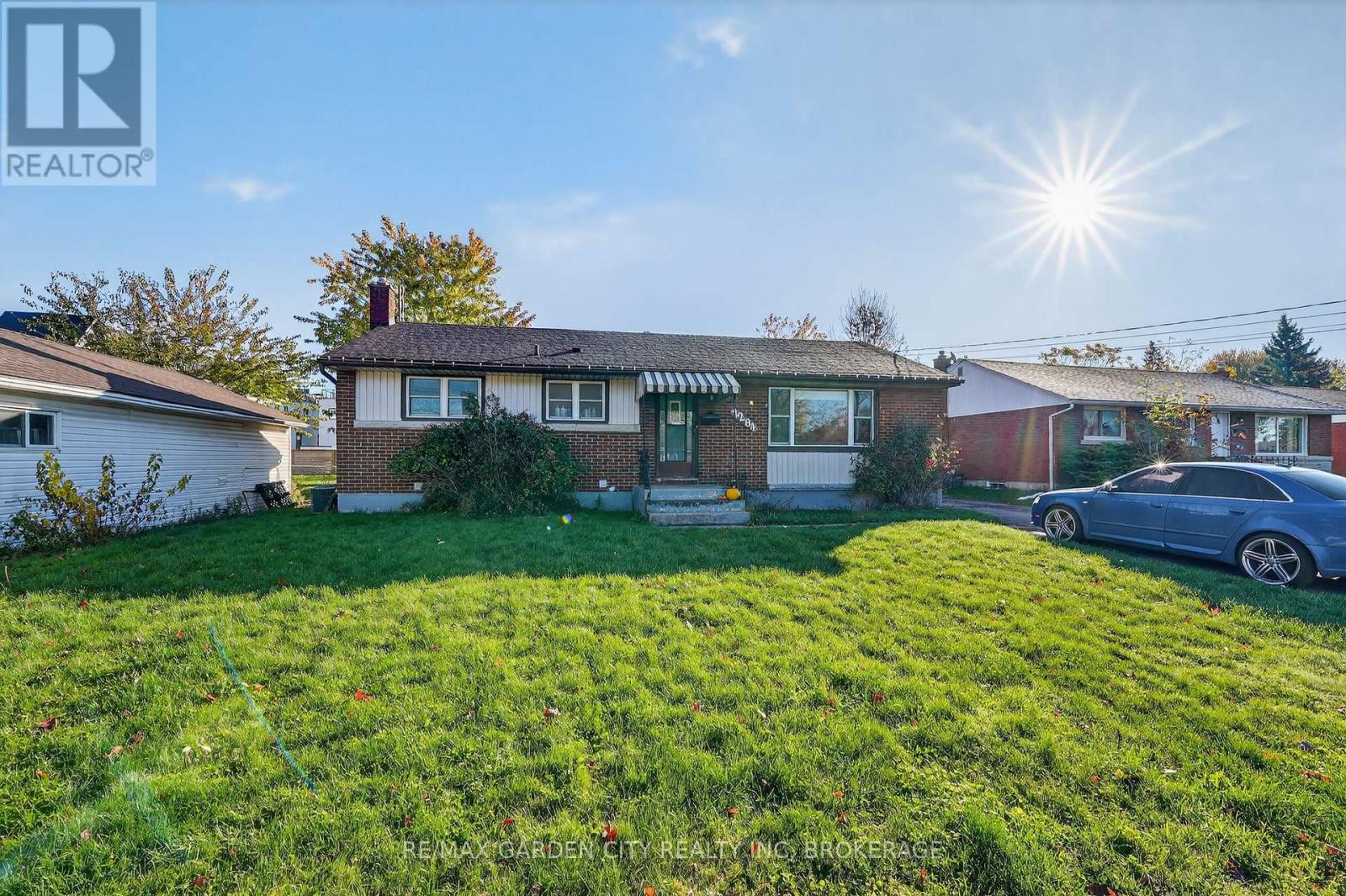 6560 Mcleod Road, Niagara Falls, Ontario  L2G 3G4 - Photo 21 - X12501832