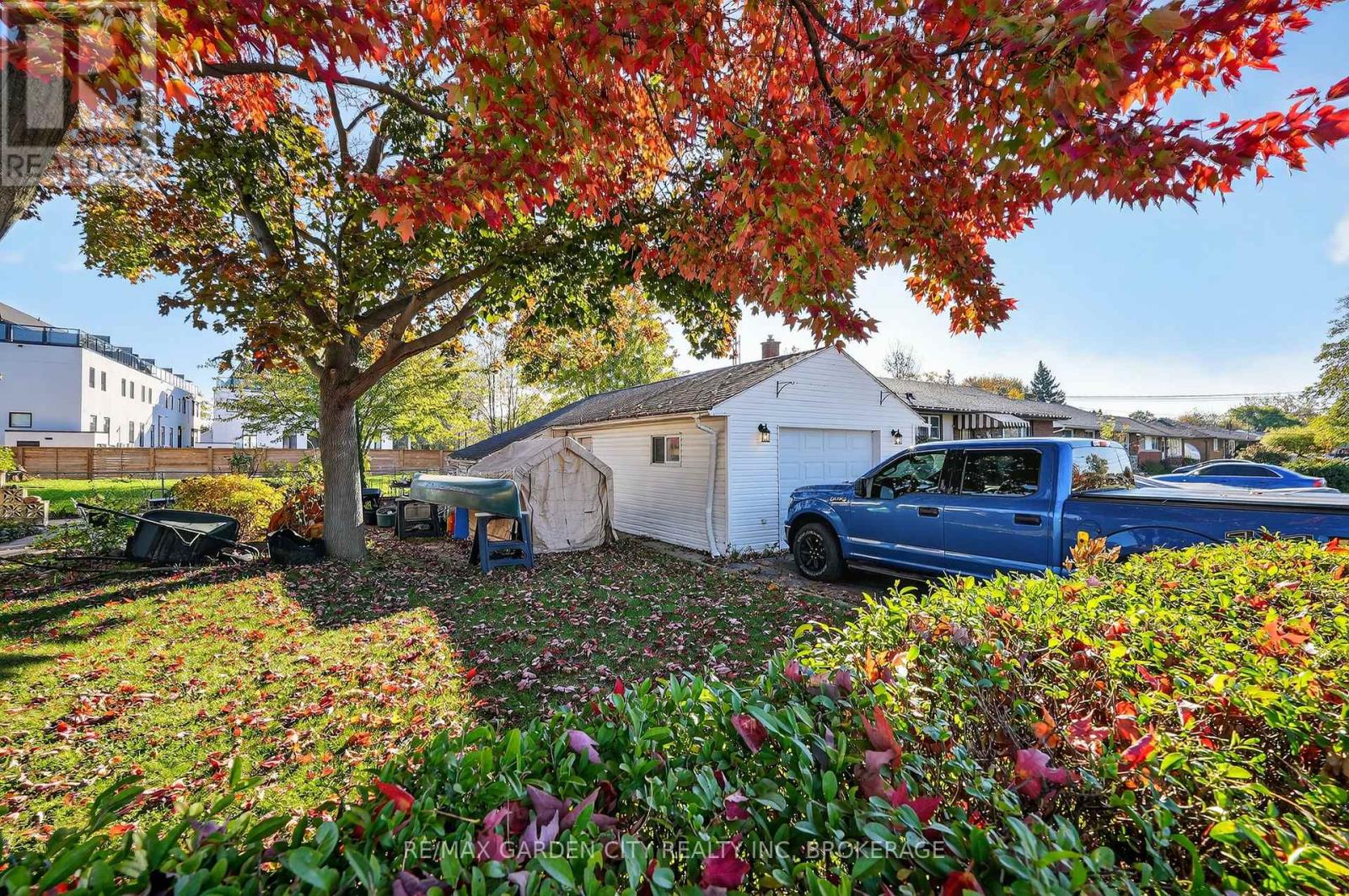 6560 Mcleod Road, Niagara Falls, Ontario  L2G 3G4 - Photo 23 - X12501832