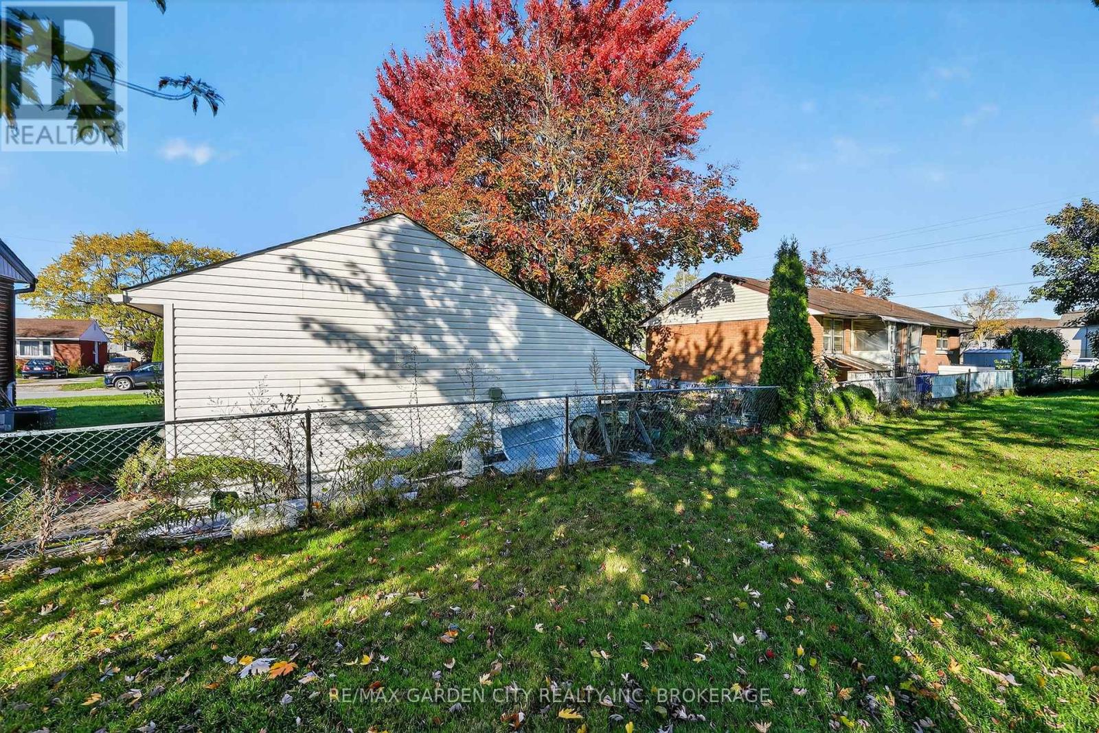 6560 Mcleod Road, Niagara Falls, Ontario  L2G 3G4 - Photo 26 - X12501832