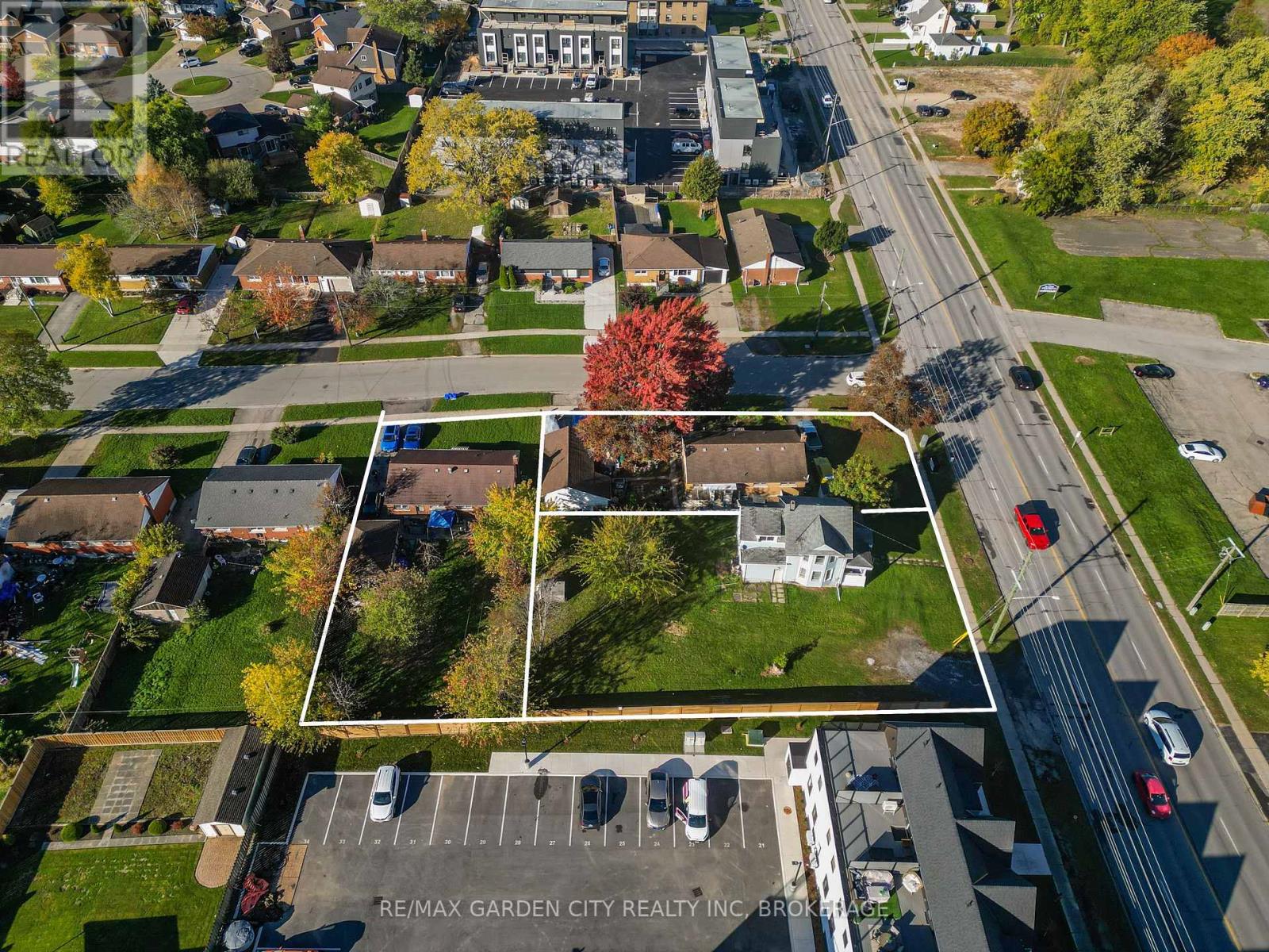 6560 Mcleod Road, Niagara Falls, Ontario  L2G 3G4 - Photo 5 - X12501832