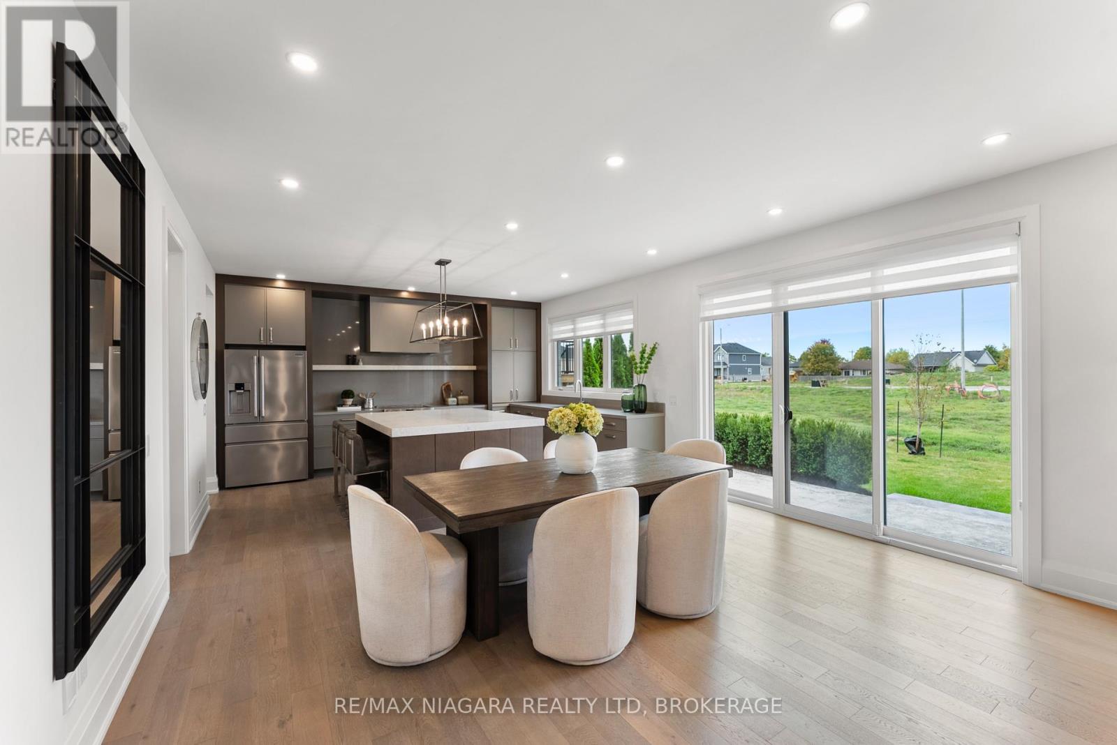 2864 Arrowsmith Court S, Fort Erie, Ontario  L0S 1S0 - Photo 30 - X12470569