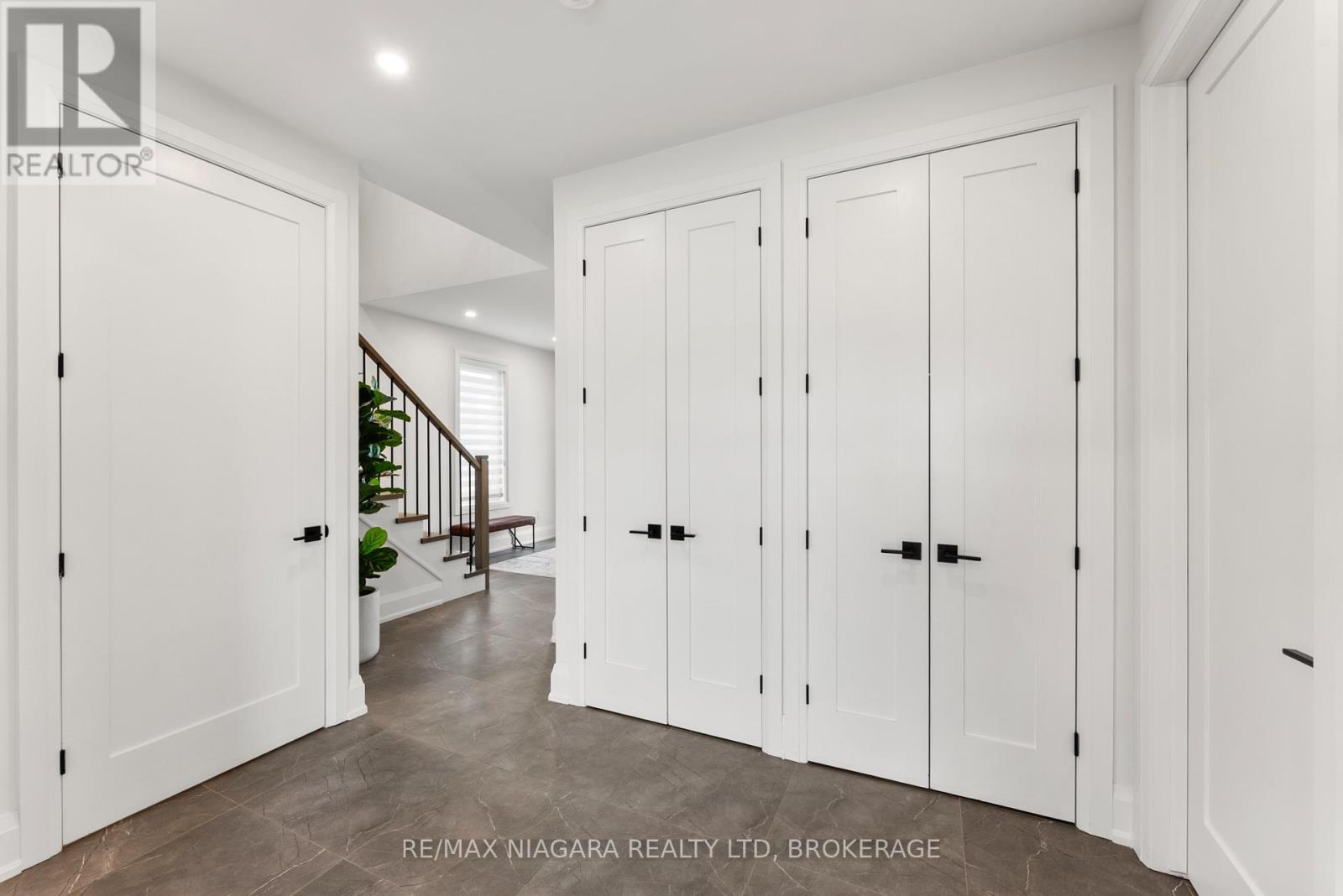 2864 Arrowsmith Court S, Fort Erie, Ontario  L0S 1S0 - Photo 37 - X12470569