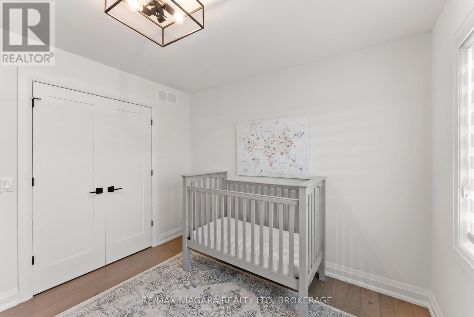 2864 Arrowsmith Court S, Fort Erie, Ontario  L0S 1S0 - Photo 7 - X12470569