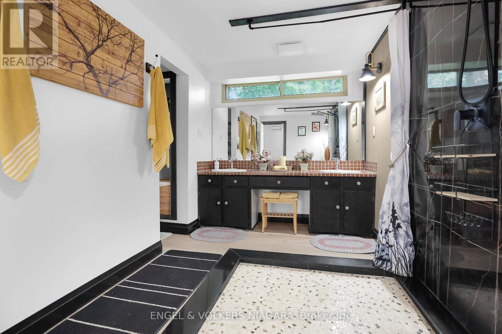 2459 Noella Crescent, Niagara Falls, Ontario  L2J 3H7 - Photo 39 - X12503090