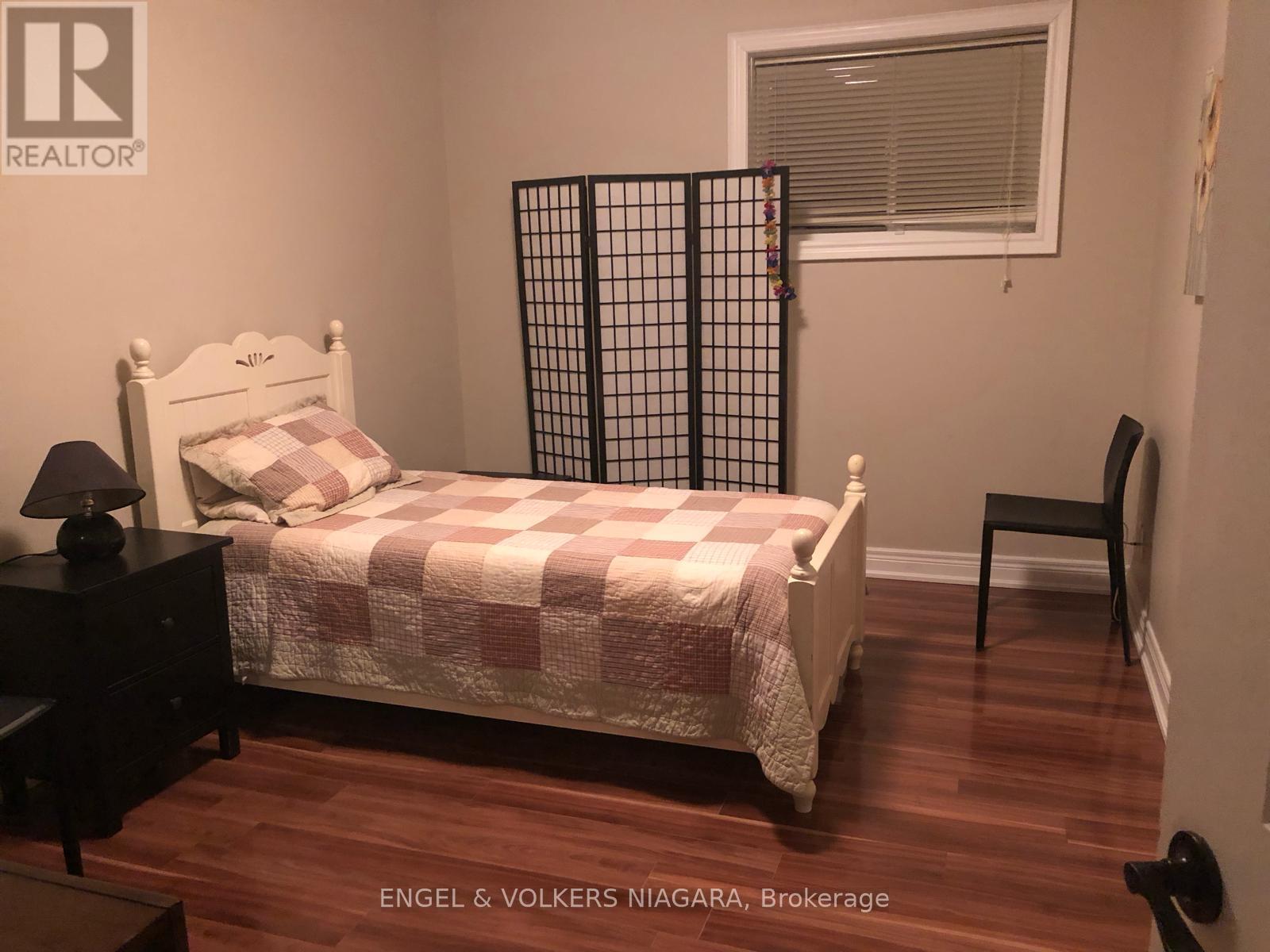 9285 Eagle Ridge Drive N, Niagara Falls, Ontario  L2H 0G4 - Photo 6 - X12504972