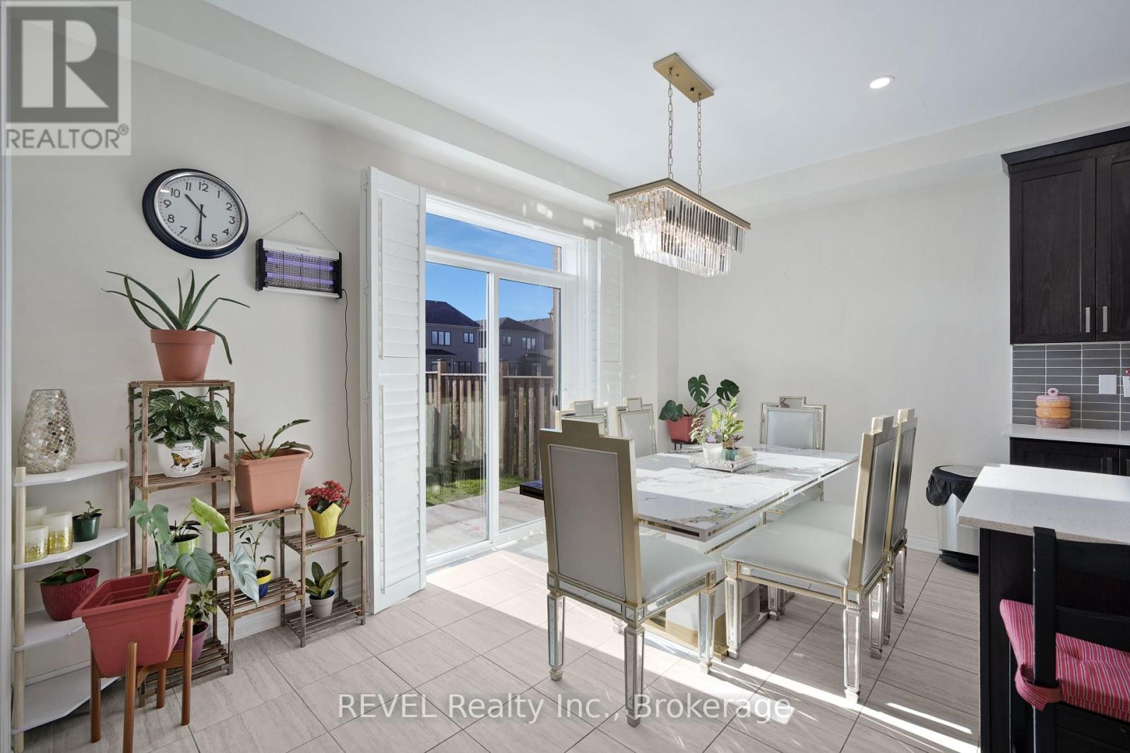 44 Spring Crest Way, Thorold, Ontario  L2V 0J8 - Photo 16 - X12505606