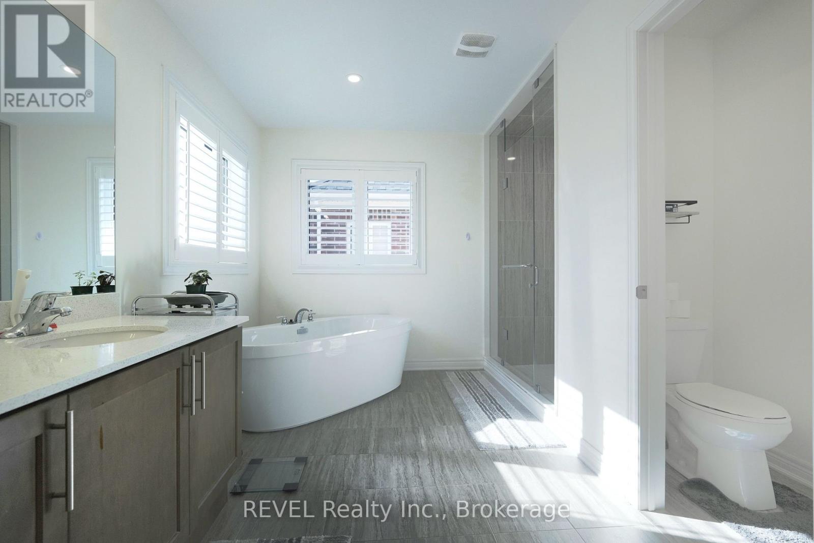 44 Spring Crest Way, Thorold, Ontario  L2V 0J8 - Photo 23 - X12505606