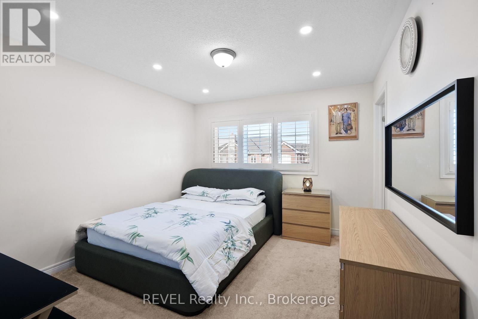 44 Spring Crest Way, Thorold, Ontario  L2V 0J8 - Photo 25 - X12505606