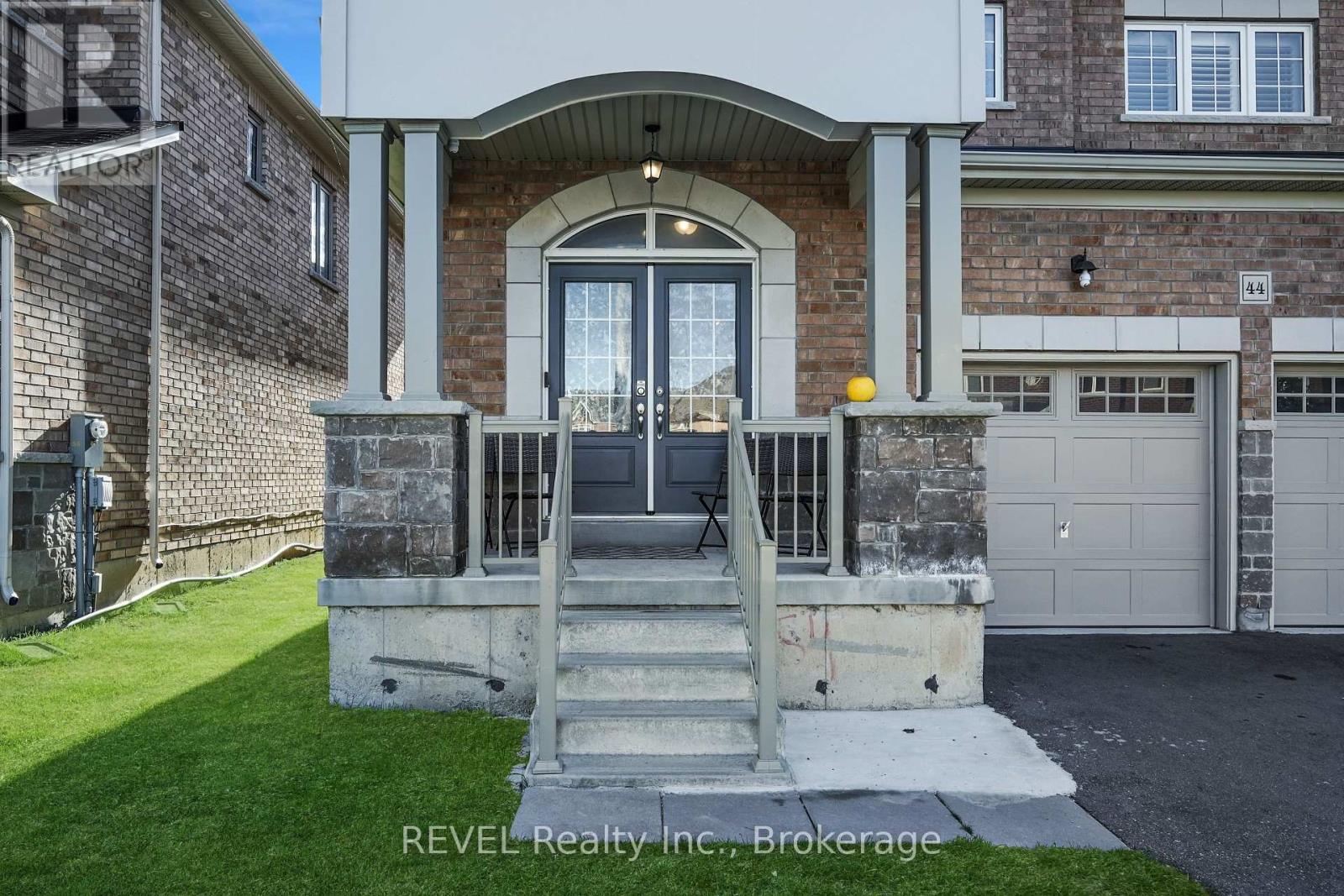 44 Spring Crest Way, Thorold, Ontario  L2V 0J8 - Photo 3 - X12505606