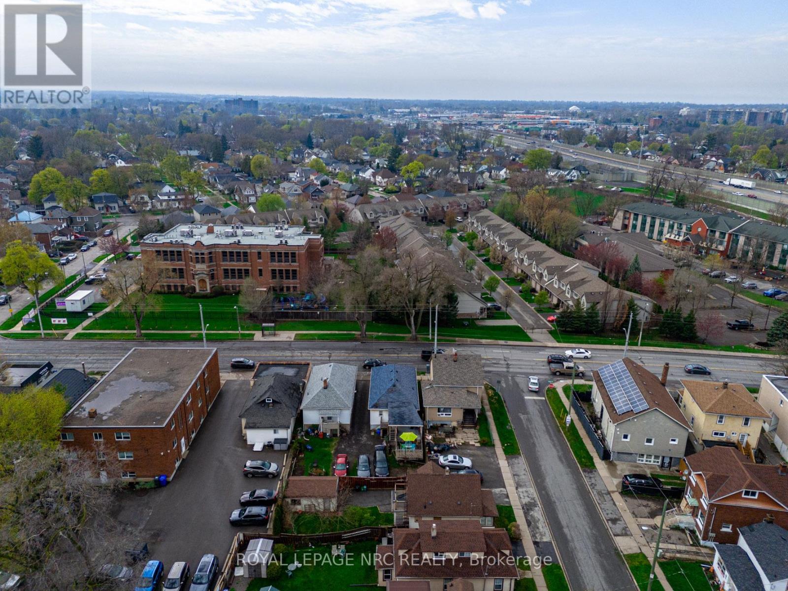 170 Niagara Street W, St. Catharines, Ontario  L2R 4L4 - Photo 20 - X12505730