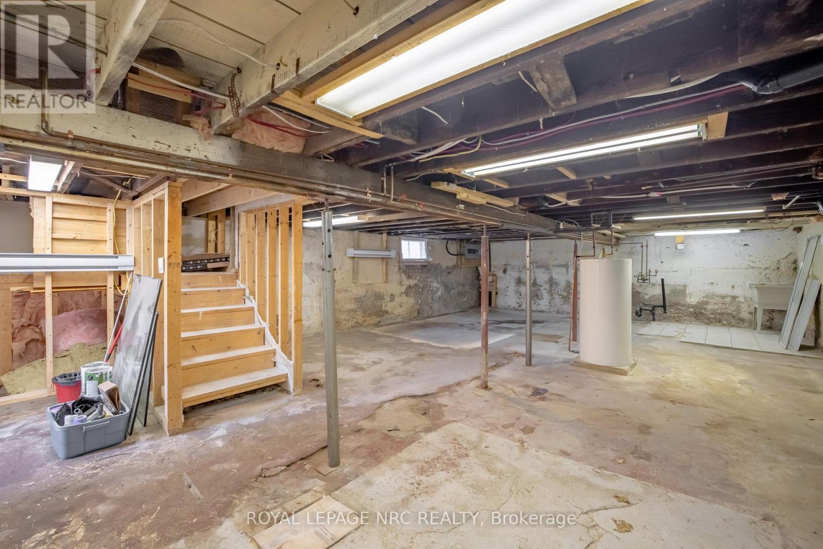 170 Niagara Street W, St. Catharines, Ontario  L2R 4L4 - Photo 23 - X12505730