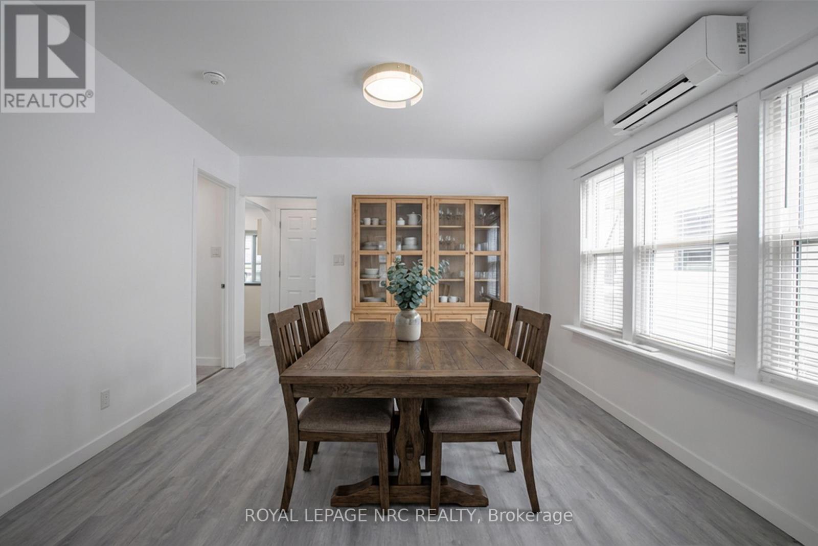 170 Niagara Street W, St. Catharines, Ontario  L2R 4L4 - Photo 7 - X12505730