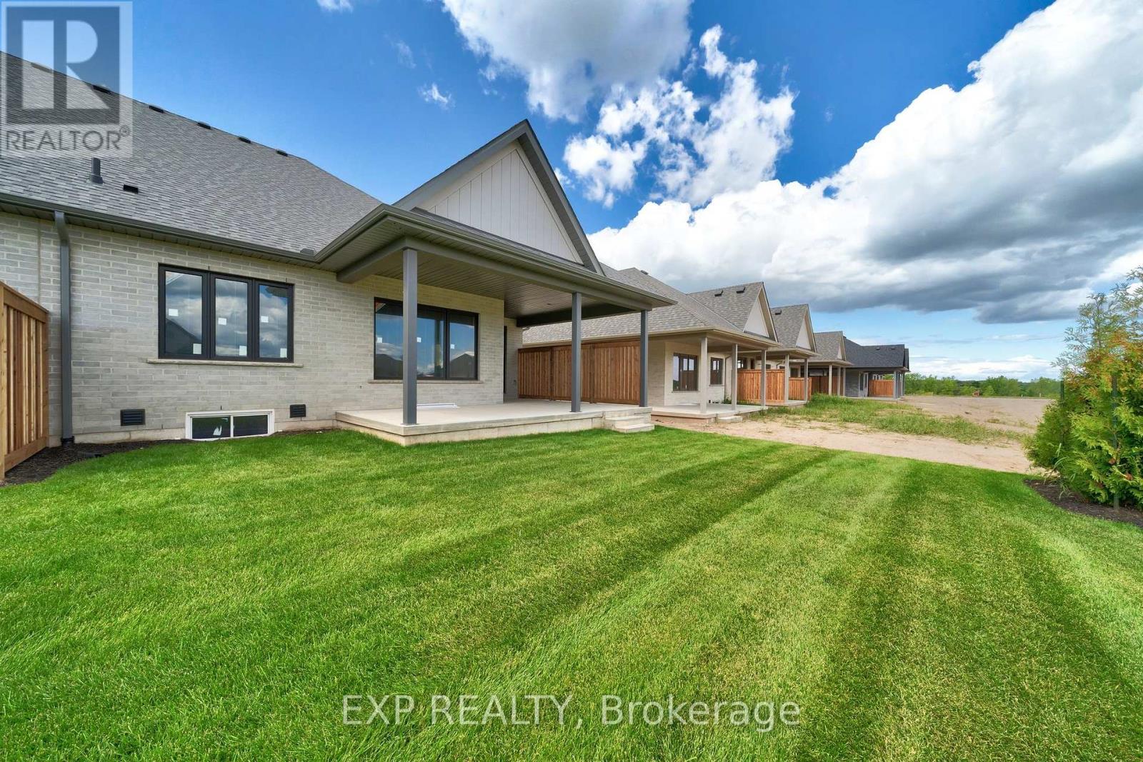 G - 304 Perth Trail, Welland, Ontario  L3B 0L8 - Photo 33 - X12505876