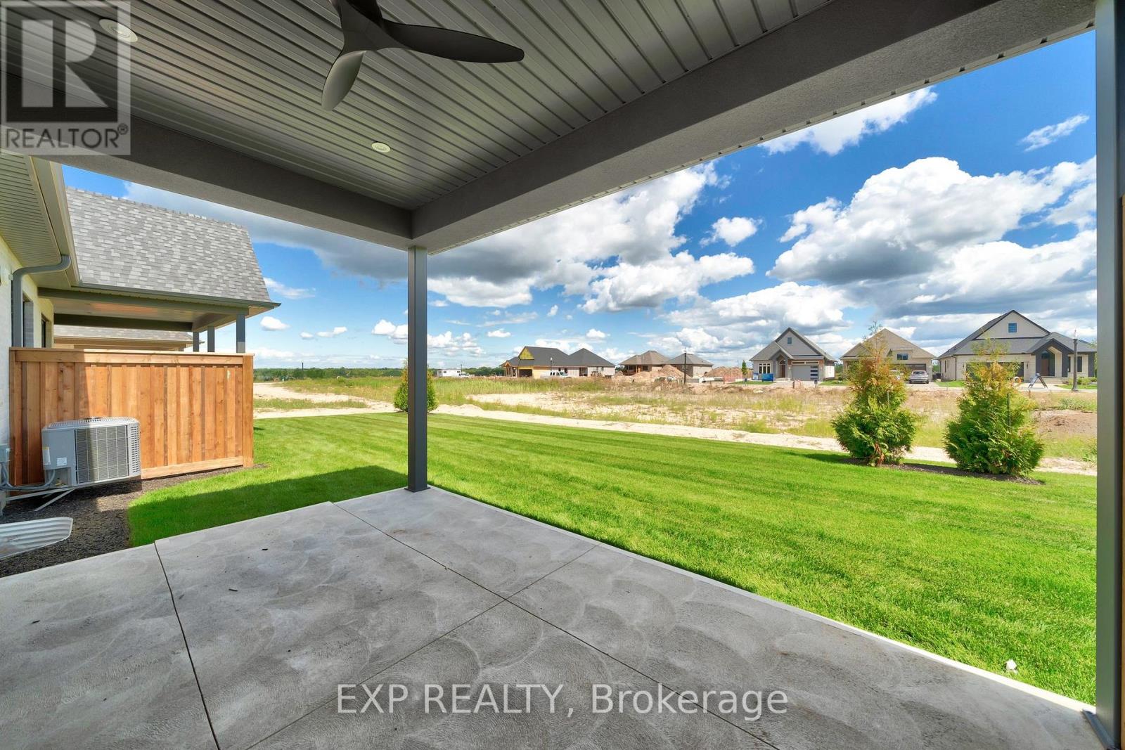 H - 296 Perth Trail, Welland, Ontario  L3B 6G5 - Photo 5 - X12505878