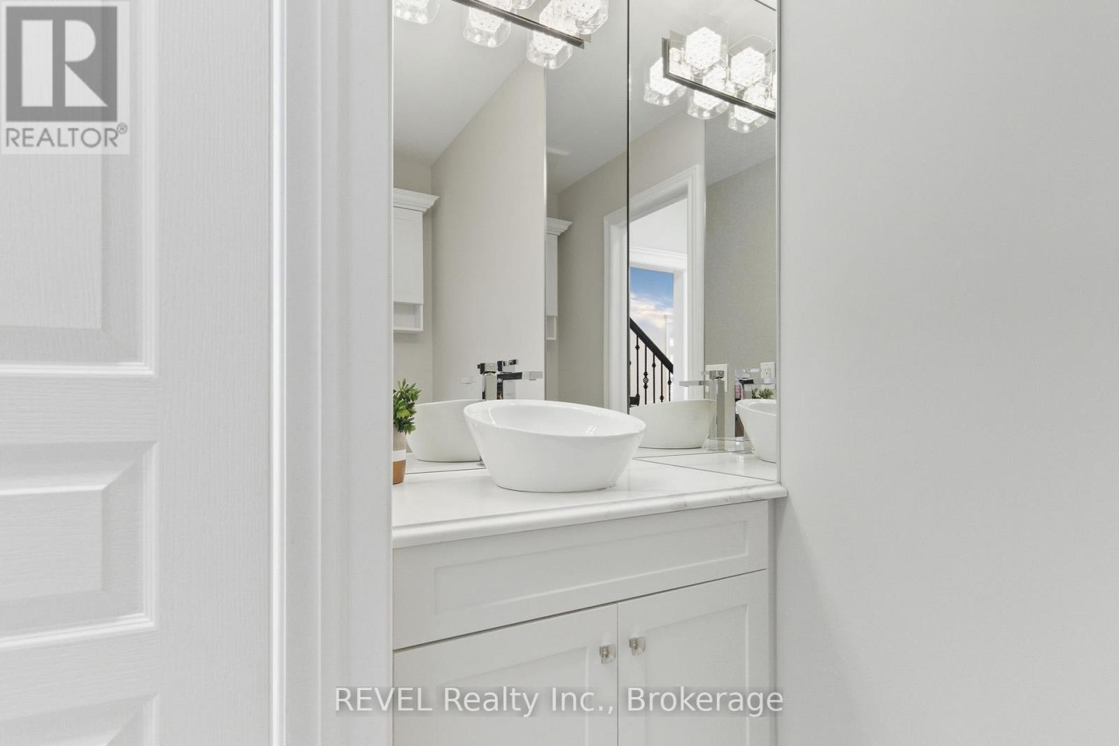 380 Pelham Road, St. Catharines, Ontario  L2S 0A2 - Photo 20 - X12507092