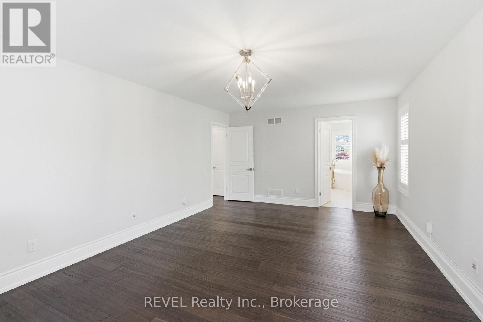 380 Pelham Road, St. Catharines, Ontario  L2S 0A2 - Photo 24 - X12507092