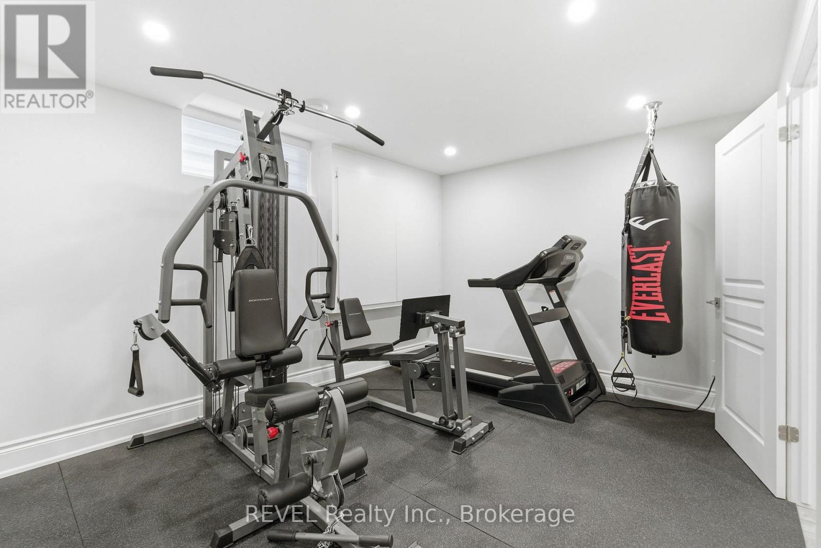 380 Pelham Road, St. Catharines, Ontario  L2S 0A2 - Photo 37 - X12507092