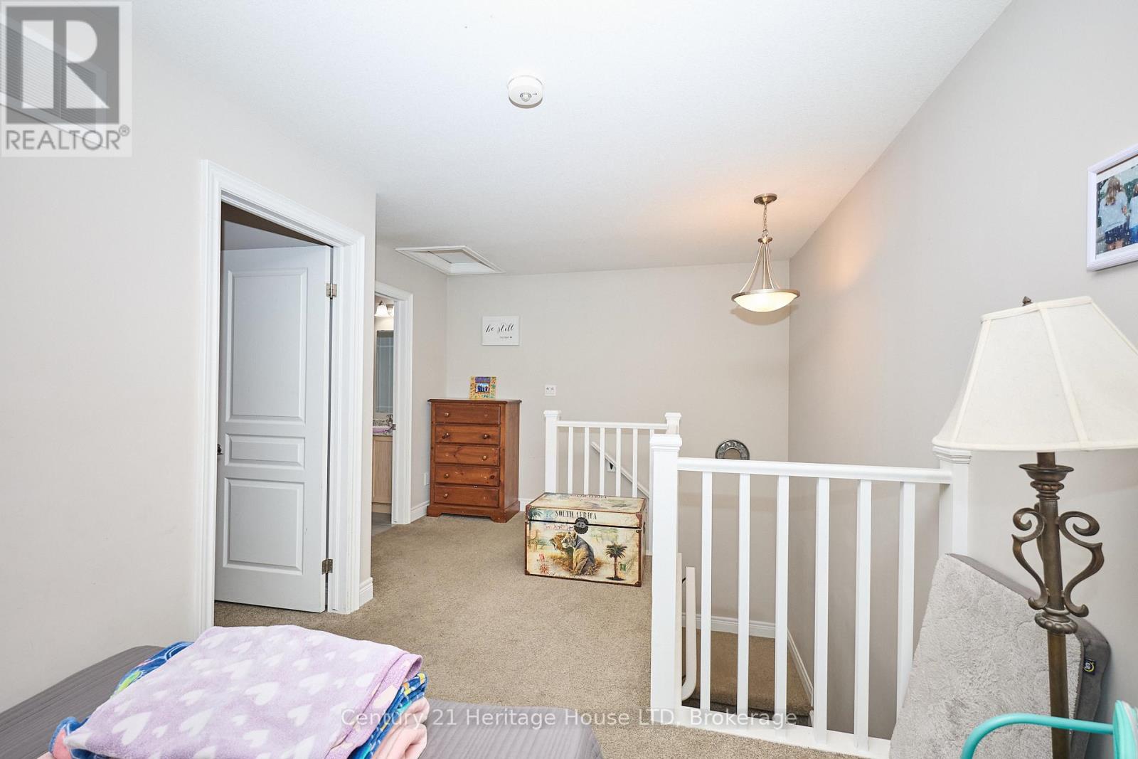 1121 Meadowood Street, Fort Erie, Ontario  L2A 0C1 - Photo 19 - X12507654