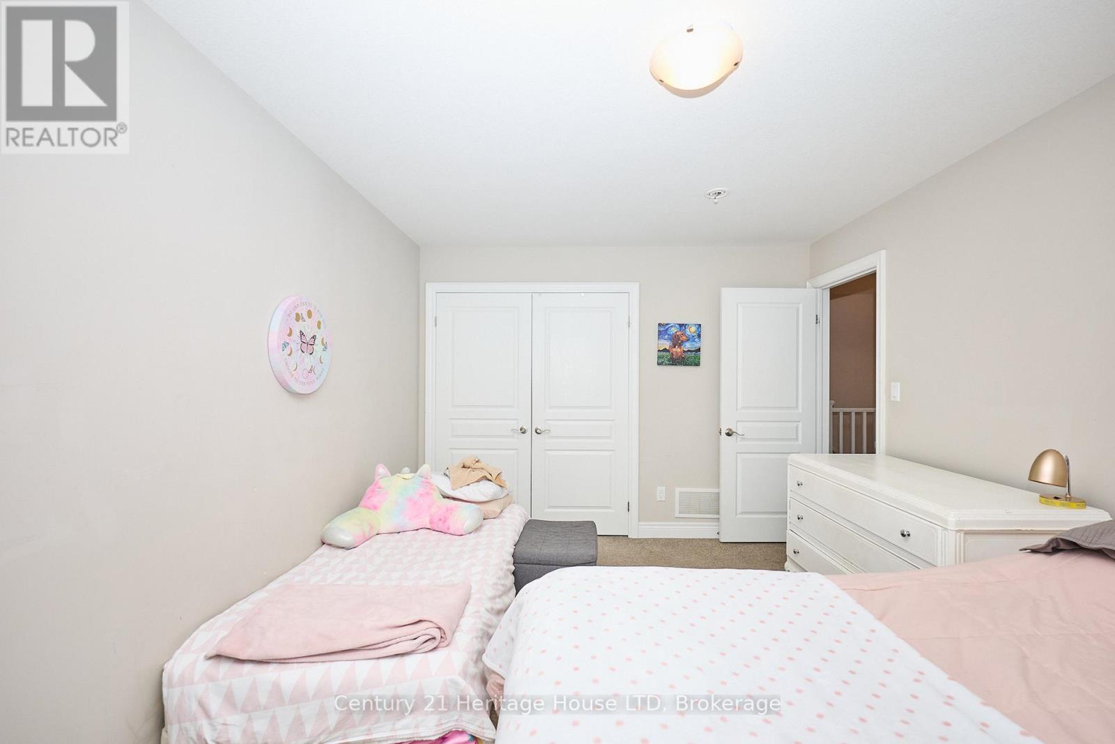 1121 Meadowood Street, Fort Erie, Ontario  L2A 0C1 - Photo 21 - X12507654