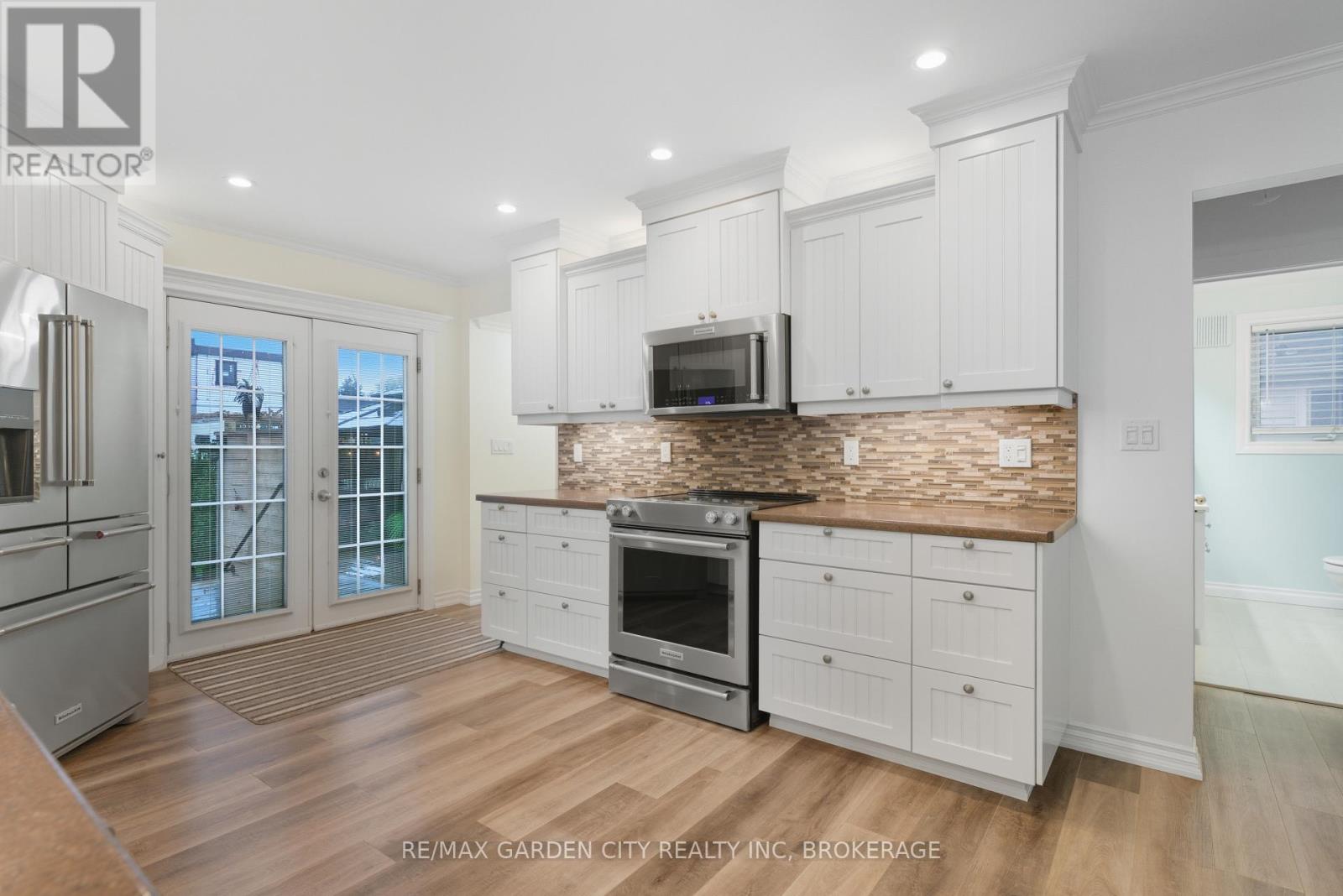 5294 Slater Avenue, Niagara Falls, Ontario  L2E 4W9 - Photo 12 - X12508186