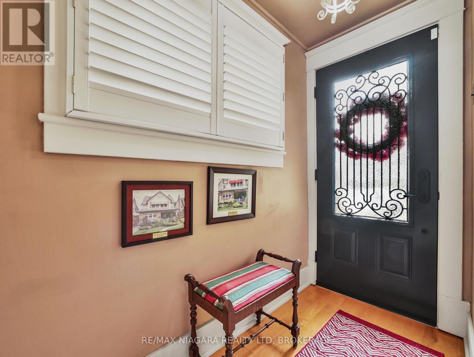 5079 Armoury Street, Niagara Falls, Ontario  L2E 1T3 - Photo 3 - X12509164