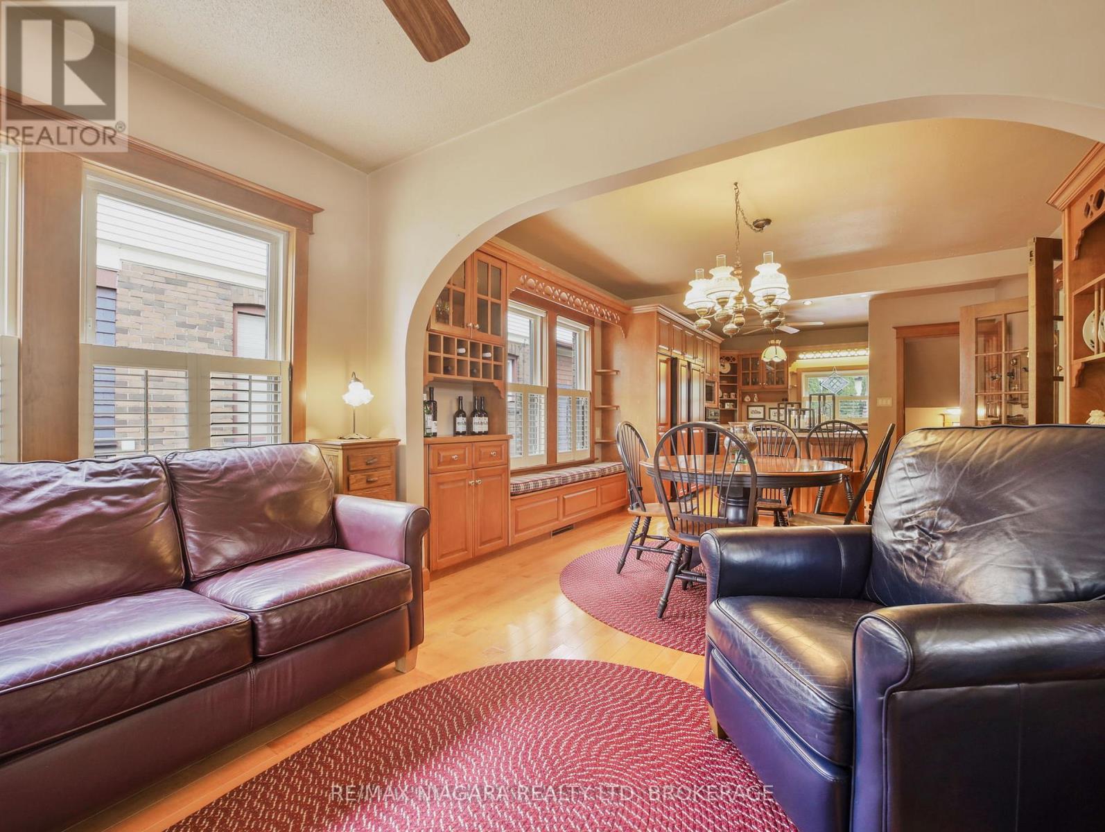 5079 Armoury Street, Niagara Falls, Ontario  L2E 1T3 - Photo 7 - X12509164