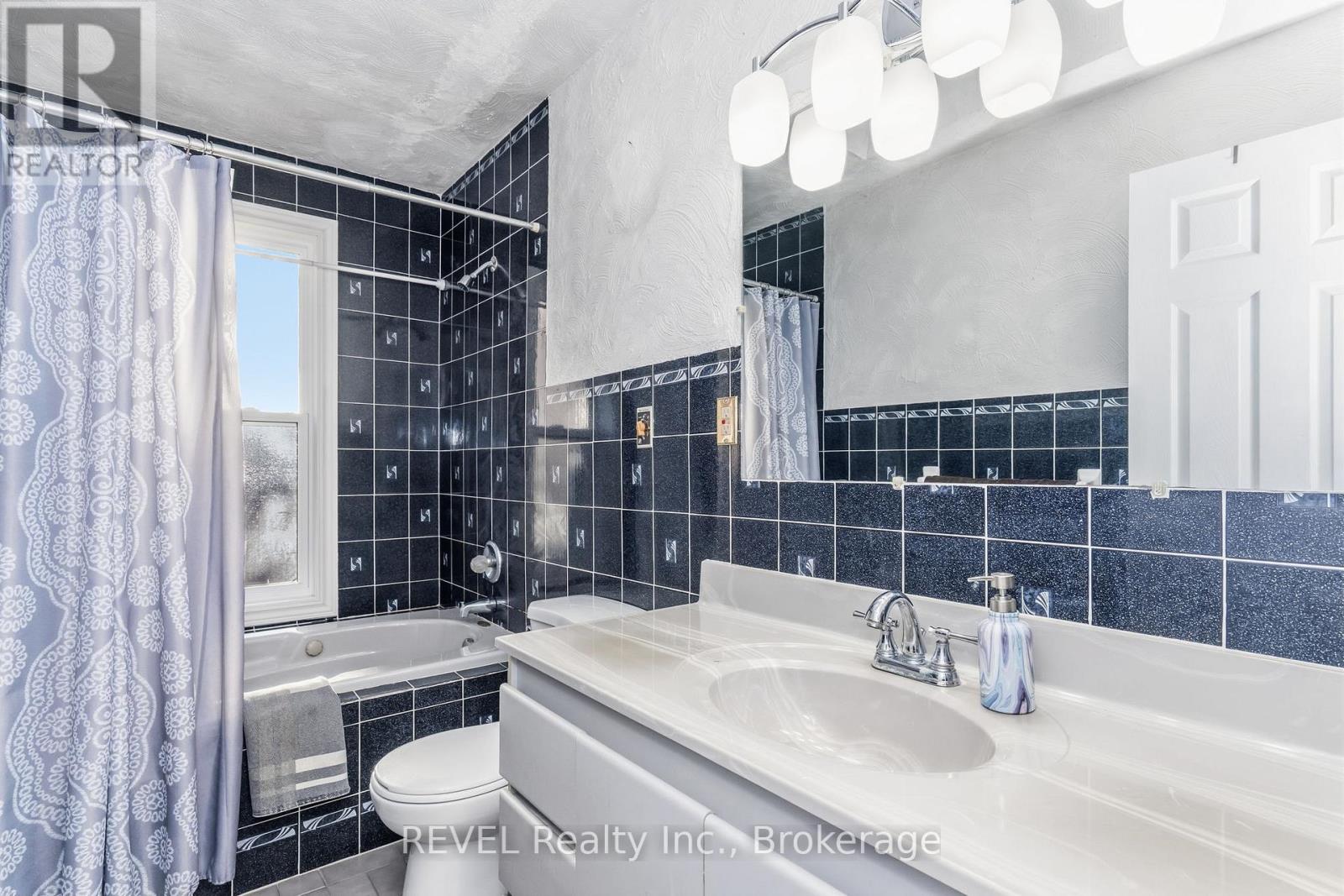 28 Park Street, Tay, Ontario  L0K 2A0 - Photo 19 - S12512544