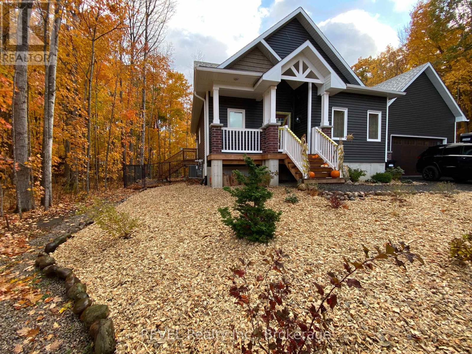 7 Wakunda Crescent, Tiny, Ontario  L9M 0B2 - Photo 3 - S12512660